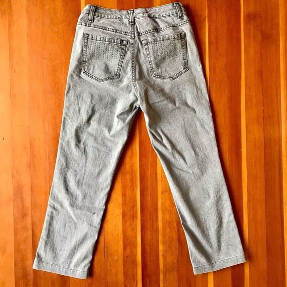 Jones New York jeans, Lexington Straight, size 4 - Picture 5 of 5